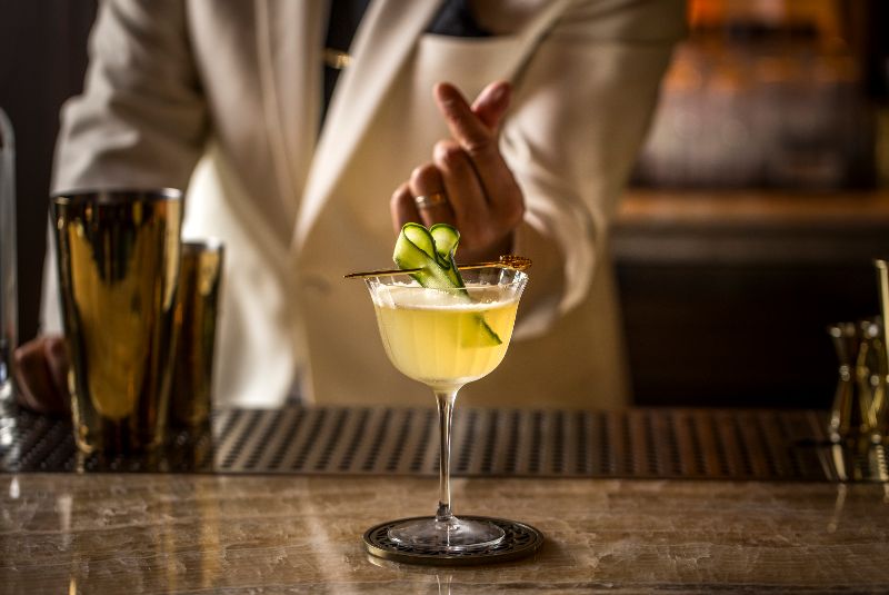 The Portrait Bar-cocktail_NA50BB25-51-100-LIP
